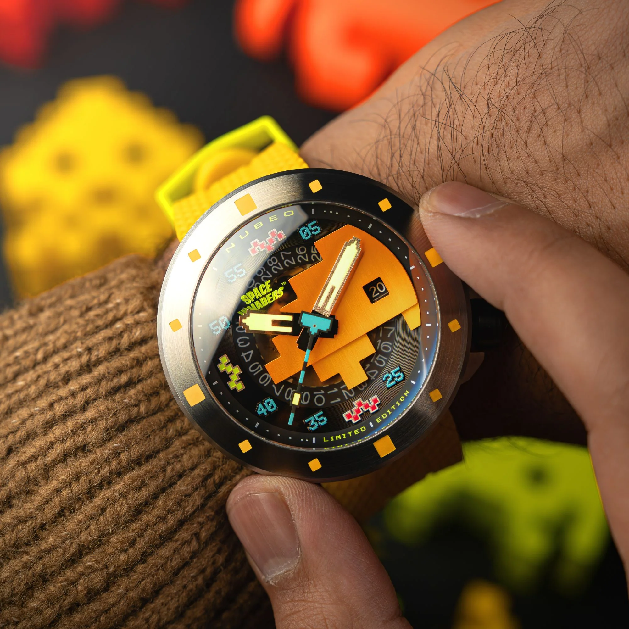 Retro Yellow - Image 7